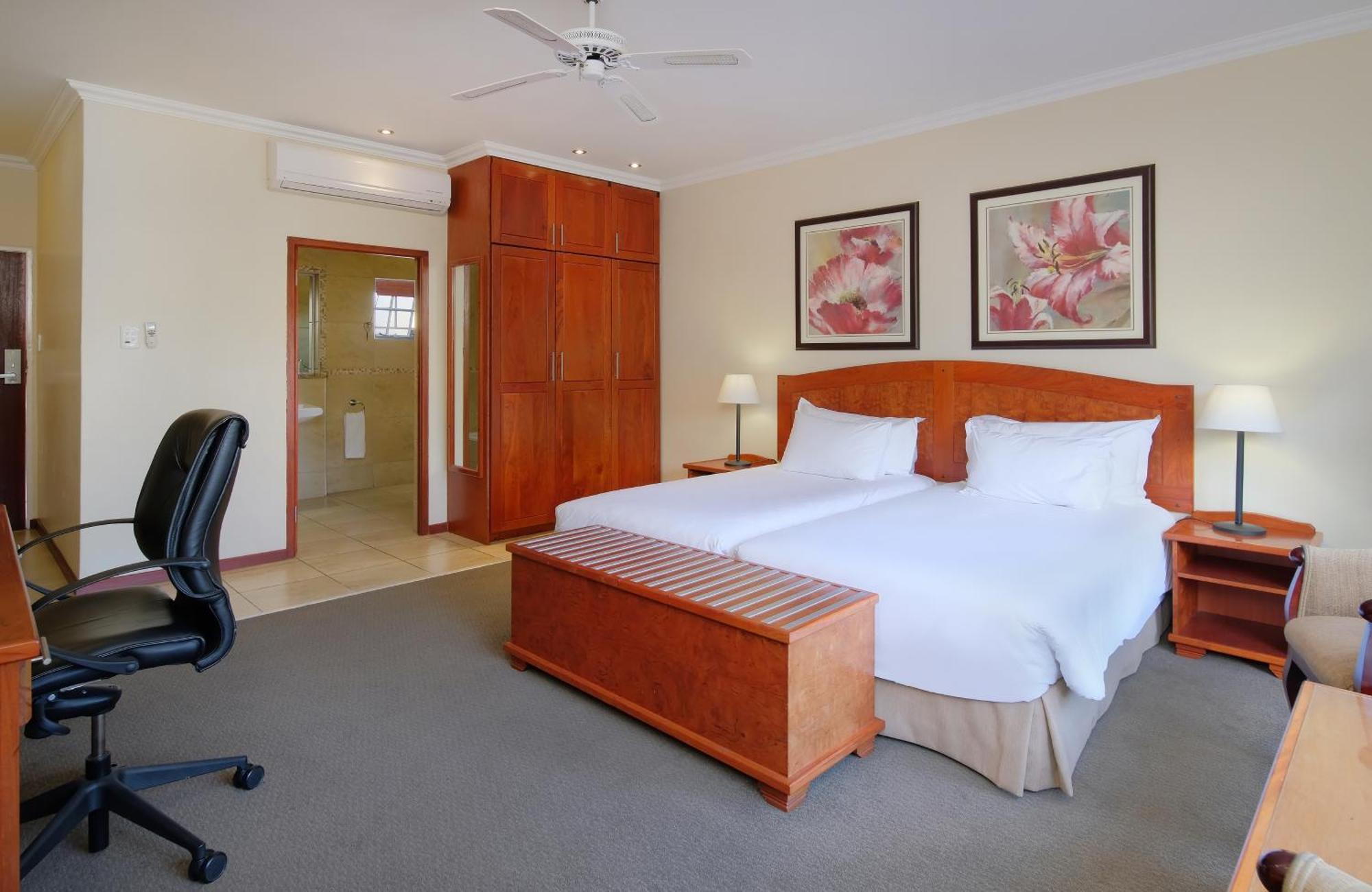 Protea Hotel By Marriott Polokwane Ranch Resort Luaran gambar